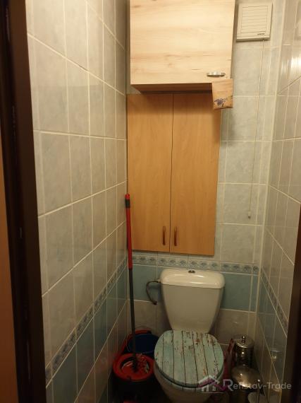 NA PREDAJ: 1,5-izbový byt s výhľadom do tichého parku, Nad jazerom