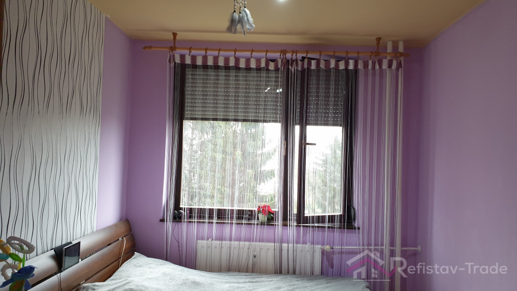 NA PREDAJ: 1,5-izbový byt s výhľadom do tichého parku, Nad jazerom