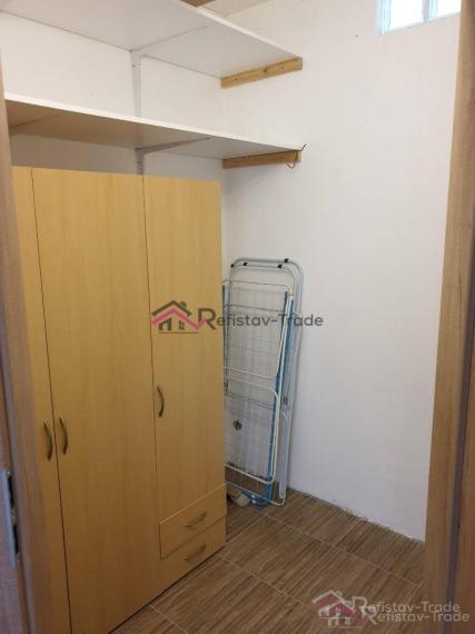 Na prenájom 3 izbový zrekonštruovaný, zariadený byt na Terase