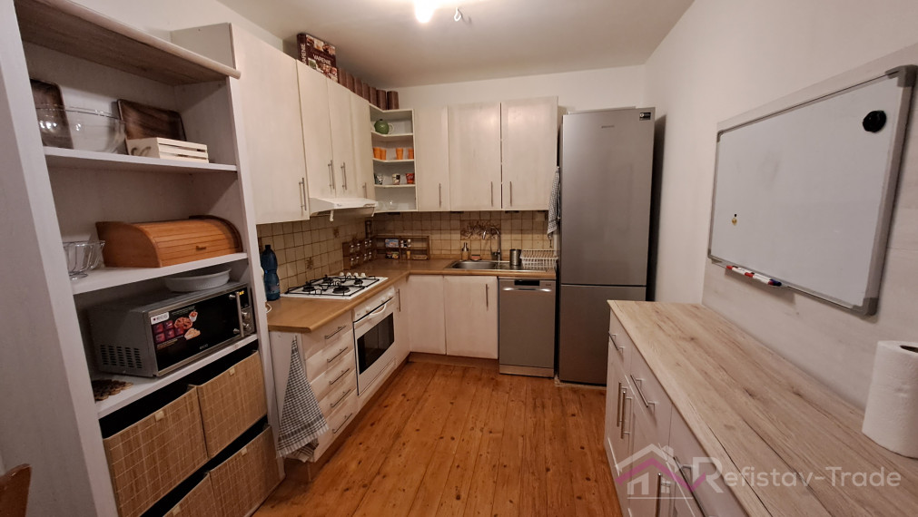 3 izbový zariadený byt na Terase s lodžiou