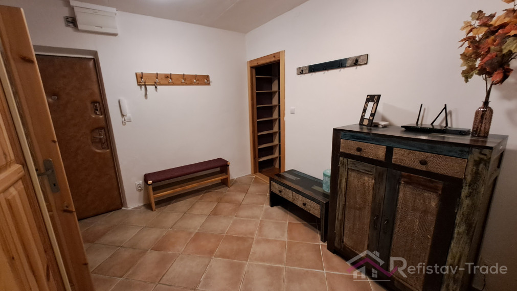 3 izbový zariadený byt na Terase s lodžiou