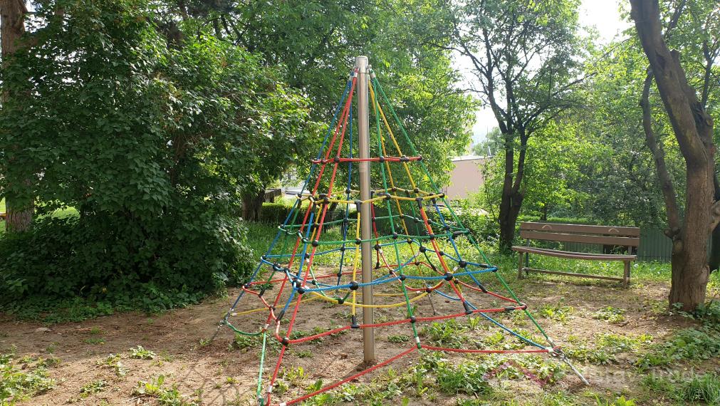 Na predaj 2 izbový byt na tichom sídlisku Podhradová, Košice