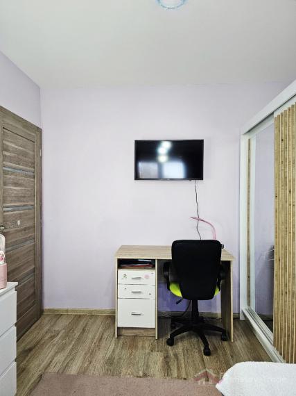 Tehlová novostavba s bazénom a terasou – Geča pri Košiciach