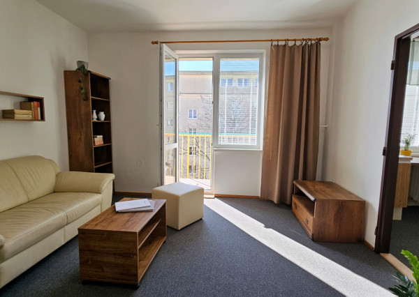 PRENAJATÝ - 1 izbový byt na Rastislavovej ul. v Košiciach